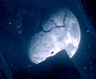 La Luna despedazandose. Escena de la pelicula "La Maquina del Tiempo"